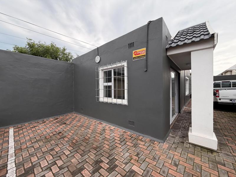 To Let Commercial Property for Rent in Mill Park Eastern Cape